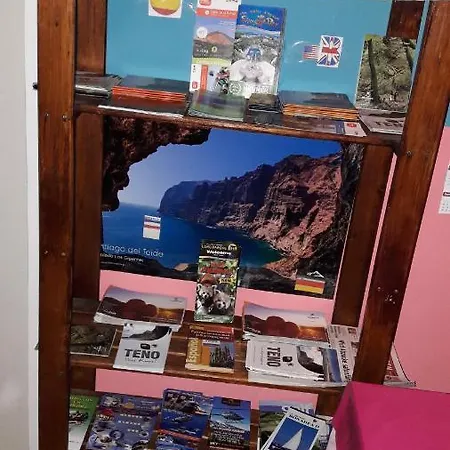 Tenerife S. C. Bed & Breakfast *